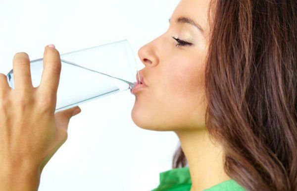 Польза качественной воды при похудении - Значение качественной воды для организма во время похудения